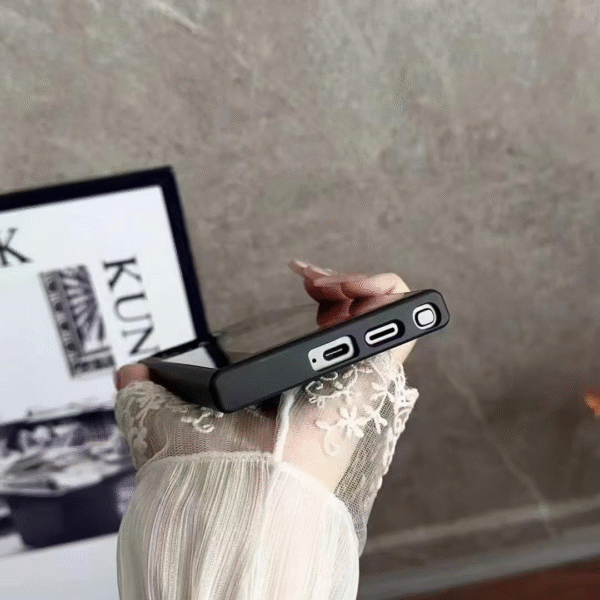 Samsung  NFC Phone Case - Image 8